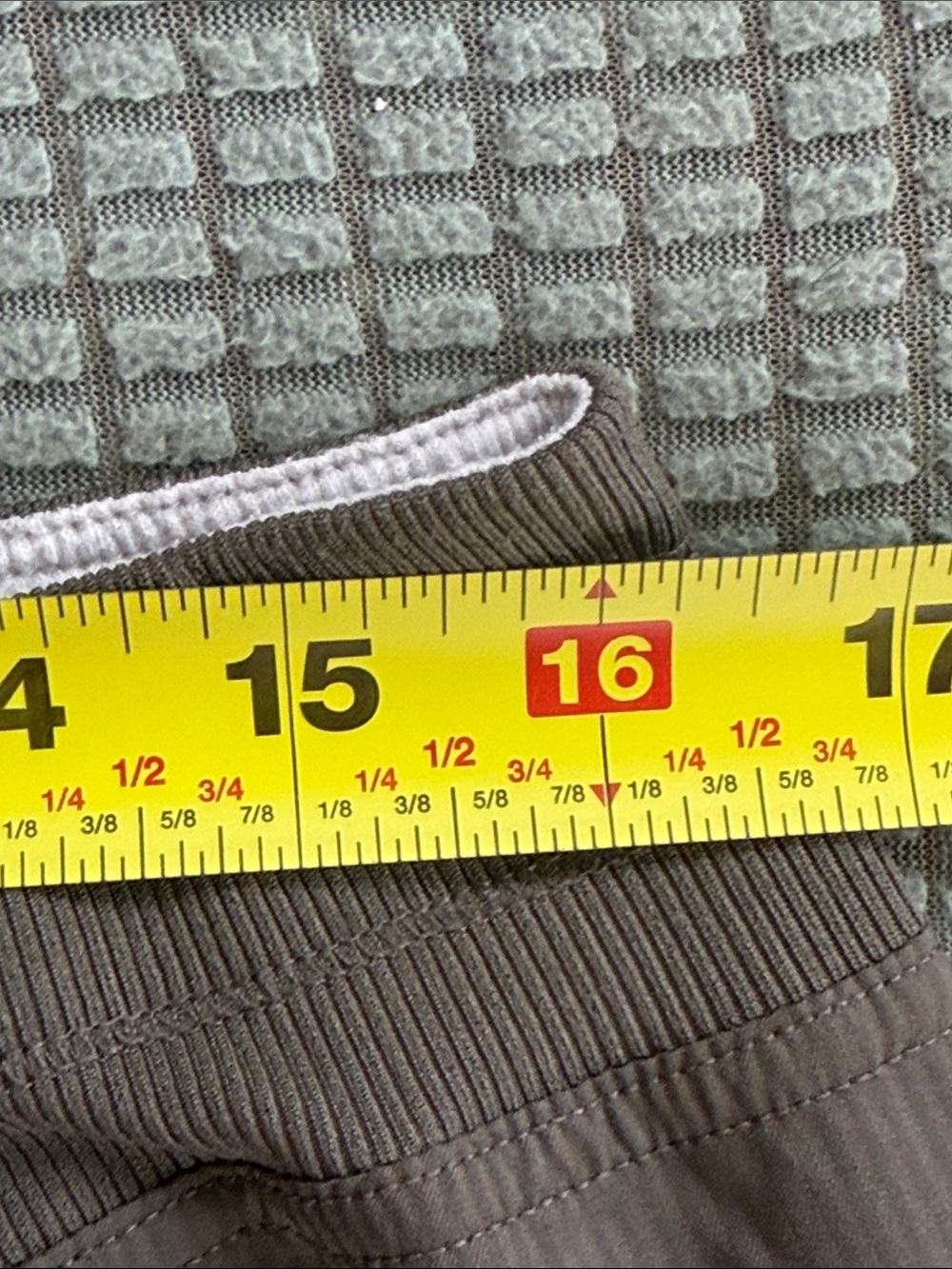CK Drawstring Crop Pants - Picture 4 of 7